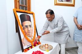 Chief Minister Vishnu Dev Sai paid tribute to Swatantryaveer Savarkar on his birth anniversary, Chhattisgarh, Khabargali