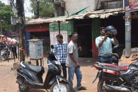 English liquor shop opened on dry day in Raipur, Chhattisgarh Election Commission, Chhattisgarh, Khabargali