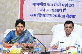 Labor Minister Shri Lakhan Lal Devangan has said that 100% of the workers of the state should get the benefit of the government schemes, Chhattisgarh, Khabargali