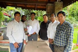 In the meeting of the delegation of Employees Officers United Front with Finance Minister OP Chaudhary, consensus was reached on giving 4% DA from the due date, State Convenor of Chhattisgarh Employees Officers Federation Anil Shukla, President of Ministerial Employees Union Mahendra Singh Rajput, Patron Tirath Lal Sen, State President of Chhattisgarh State Health Employees Union Alok Mishra, State President of Clerical Class Government Employees Union Sanjay Singh, State Spokesperson Devashish Das, State P