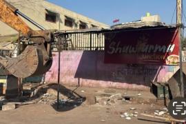 As soon as Mayor Dhebar left, the government bulldozer reached Baijnathpara, removed some encroachments, issued many challans… action will continue in the markets, Raipur, Chhattisgarh, Khabargali