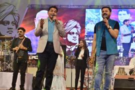 Chhattisgarh State Youth Festival 2024-25: Padma Anuj Sharma's performance forced the audience to dance, Dayara Band's superb performance of 'Aisa Jadoo Hai Mere Bastar Mein' mesmerized the audience, Sports and Youth Welfare Minister Tank Ram Verma also held the mic: Youth of Chhattisgarh danced, Raipur, Khabargali