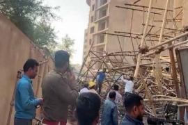 रायपुर में भरभरा कर गिरी बिल्डिंग, मलबे में दबे 10 मजदूर खबरगली Building collapses in Raipur, 10 workers buried under debris  cg news cg big news hindi news cg latest news khabargali 
