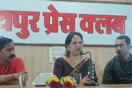 BJP mayor candidate from Raipur Municipal Corporation, Mrs. Meenal Choubey, will work on people's priorities for a developed, clean and beautiful Raipur, after being elected as mayor, I will make every effort to live up to people's expectations, Raipur, Chhattisgarh, Khabargali