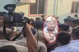 ED's vehicle attacked after raid at former CM Baghel's house, FIR lodged against more than 15 people including Congress leader Sunny Aggarwal, Khabargali