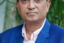 Dr. Sunil Kalda will provide free treatment for 2 days in Holi, Dr. Sunil Kalda has been treating people for free in Holi for the last 36 years, Kalda Plastic Cosmetic and Burn Centre, Raipur, Chhattisgarh, Khabargali