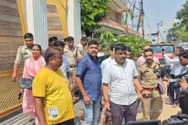 History-sheeter Tomar's wife and associate arrested, attacked media persons cg news latest News big news hindi news khabargali 