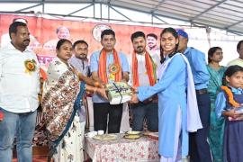 Revenue Minister Shri Tankaram Verma, Education is not only a medium of personal development but also the foundation of a prosperous, empowered and cultured society - Dharsiwa MLA Padmashree Anuj Sharma, Chhattisgarh, Khabargali