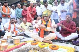 "Development is the resolution": Rajesh Moonat performed Bhoomi Pujan for works worth 65 lakhs in Janta Colony Bal Gangadhar Tilak Ward, also announced Jan Chaupal, Raipur Chhattisgarh Khabargali