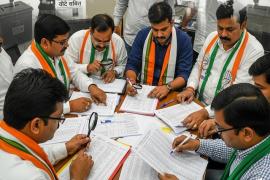 Congress busy searching for fake voters in Chhattisgarh, orders to all district presidents, Raipur, Chhattisgarh, Khabargali