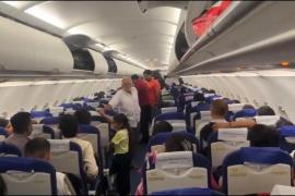 Delhi to Raipur flight made emergency landing in Bhopal, equipment damaged due to lightning