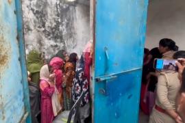 Illegal Madrasa raided in Uttar Pradesh, 40 girls found locked in toilet hindi News big News latestt khabargali 