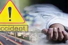 Tragic accident in Agra, uncontrolled car hits pedestrians, 5 people dead hindi News latest news khabargali