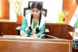 A 12th-grade student became a collector for 15 minutes and gave three important instructions. Janjgir news Chhattisgarh news hindi News khabargali 