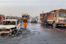 Horrific accident in Jaipur, uncontrolled dumper crushes a dozen vehicles, 13 killed  big News latest News khabargali 