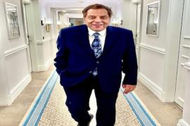 Bollywood actor Dharmendra's death news is false; Sunny Deol's team gives Dharmendra's health update hindi News big News latest News khabargali 