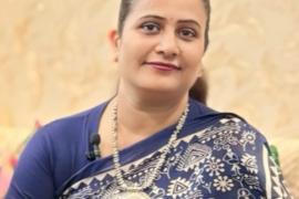 Changed Childhood: Convenience vs. Values, Mobile Phones and the Internet, Discipline, Parents, Solutions, Report by Dr. Chitra Pandey, Psychoanalyst and Counselor, Raipur, Chhattisgarh, Khabargali