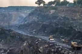 2 dead, over 24 sick due to coal mine gas leak hindi News big news khabargali 