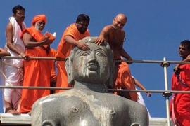 Using the name of Lord Bahubali for gangsters, mafia, thugs, and hooligans is a legal offense.  Demand to stop the misuse of Lord Bahubali's name. Raipur Khabargali, Chhattisgarh Civil Society