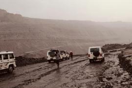 A major accident occurred at Kusmunda mine, where a hydraulic cylinder exploded, killing the operator and injuring two others. Korba news hindi news latest News Chhattisgarh News khabargali 