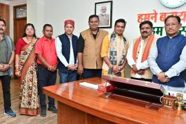 In a democracy, the media plays a crucial role; they should raise issues of public interest impartially, said Chief Minister Vishnu Deo Sai, Deputy Chief Minister Vijay Sharma, Chief Minister's Media Advisor Pankaj Jha, newly elected President of Raipur Press Club Mohan Tiwari, Vice President Dilip Kumar Sahu, General Secretary Gaurav Sharma, Treasurer Dinesh Yadu, and Joint Secretaries Nivedita Sahu and Bhupesh Jangde.