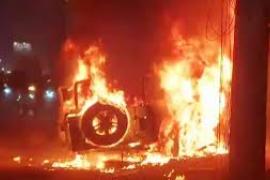 An out-of-control Thar car crushed seven people, including a woman, in Patna, and an angry mob set the vehicle on fire.
