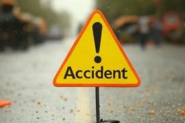 अंतिम संस्कार से लौट रहे परिवार को ट्रक ने कुचला, मां-बेटी की मौके पर मौत खबरगली A truck crushed a family returning from a funeral; mother and daughter died on the spot. Hindi News latest News bhiliai news khabargali 