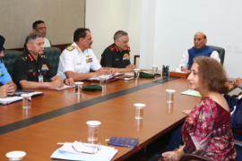 Middle East Crisis, Rajnath Singh Reviews Military Preparedness; Crisis Deepens Over Crude Oil and Supply Chains, India on High Alert. Holds High-Level Meeting with the Three Service Chiefs; Deliberations Held on India's Security Strategy. New Delhi, Khabargali.