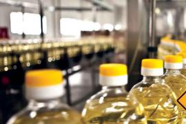 Edible oil prices rise by up to ₹300 per tin due to the war, and disposable oil prices also rise. Raipur chhattisgarh big news khabargali 