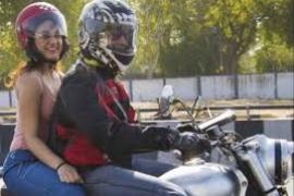 The Transport Department has issued an order that the rider and pillion rider must also wear a helmet. hindi news latest news khabargali 