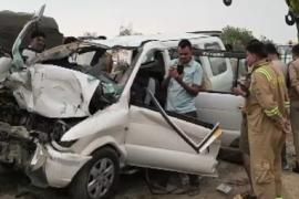 Car and lorry collide head-on, 4 people die tragically hindi News latest News khabargali 