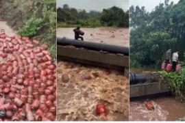 3000 LPG cylinders washed away in flood... panic ensues, Khabargali