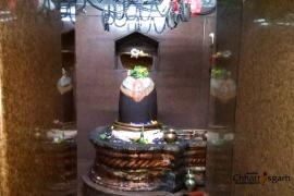 Raipur Shiv Dham Navagaon Shiv Temple 9 leaf Belpatra Places to visit near Raipur Ancient Shiv Temple Chhattisgarh Kalchuri period Shiv Temple Sawan Shiv Temple Arang Shiv Dham Dau Agarwal family of Arang Khabargali