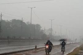  Heavy rainfall across 27 districts of Chhattisgarh; dams filled to the brim; signs of drought in 6 districts. raipur hindi news khabrgali 