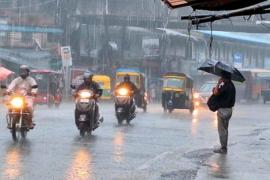 Rain is expected in 12 districts of Chhattisgarh over the next three days accompanied by winds reaching speeds of 40 km/h a warning for lightning strikes has been issued