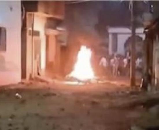 TMC नेता के घर पर बम से हमला, इलाके में मचा हड़कंप खबरगली Bomb attack on TMC leader's house, panic in the area hindi news big news khabargali 