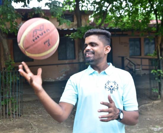 Dhamtari student Satyanshu Deep selected for the Indian football team; will represent the country in Sweden. Hindi news latest news khabargali 