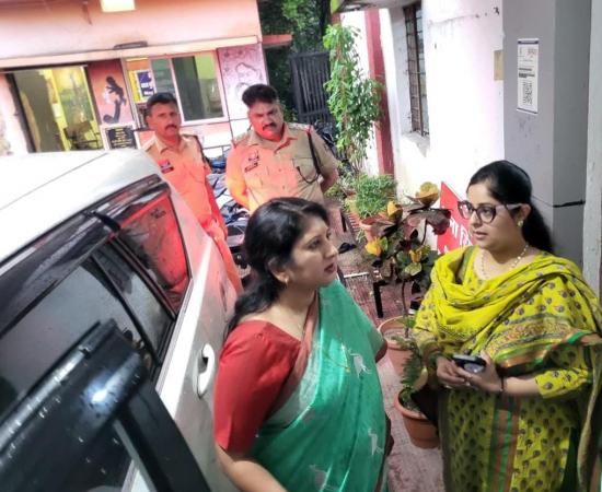 Due to the solid monitoring of the commission and the hard work of SJPU police, the girl returned safely. After 4 days of surveillance, the missing girl from Bilaspur was found at the border. Raipur, Khabargali, Dr. Varnika Sharma, Chairperson of Chhattisgarh State Child Rights Protection Commission