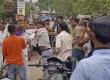  Elderly man robbed of ₹3.5 lakh after leaving bank; bystanders chased down and nabbed the accused. kawardha hindi news latest news khabargali 