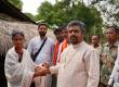 Dr. Prem Sai Guruji visited families affected by Naxal violence; Sukki, who had lost a leg, received ₹51,000 for house repairs and a monthly allowance of ₹31,000 for one year to support her wedding. Hindi
