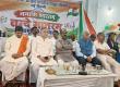 Mass rendition of Vande Mataram, Raipur News, Deputy Chief Minister Arun Sao, Lokesh Kavadia Chairman of the Chhattisgarh Divyangjan Finance and Development Corporation, Saraswati Shishu Mandir Raipur, 151 years of Vande Mataram, Guinness World Record, Chhattisgarh News, Khabargali