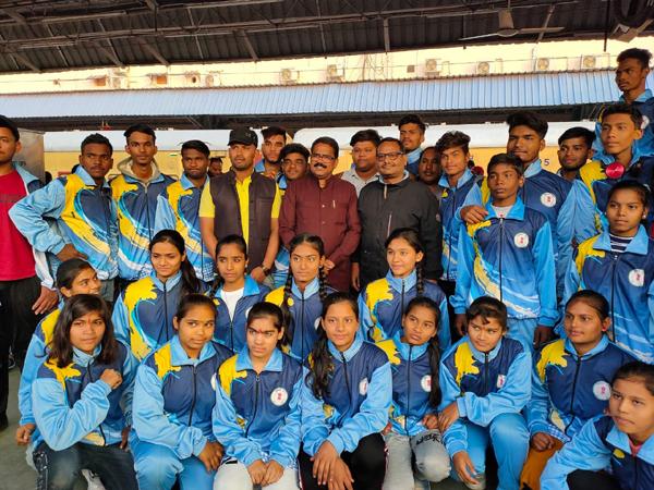 Chhattisgarh team for Delhi for national competition