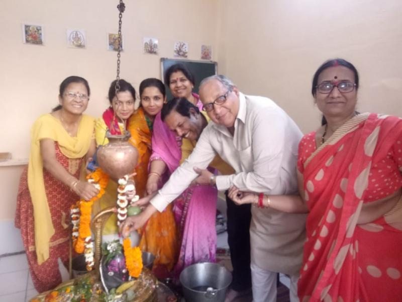 Shri shidhivinayak shiv sai hnuman mandir gaytri nagar khabargali