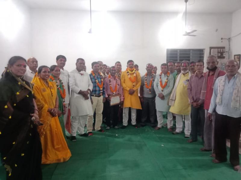 City District Sahu Union, Raipur, Lalaram Sahu, Jhumuk Sahu, Medhraj Sahu and Organization Secretary Dev Kumar Sahu, Somnath Sahu, Dhanesh Sahu, Bhawar Lal Sahu, Natthu Sahu, Medhraj Sahu, Vishnu Sahu, Khabargali