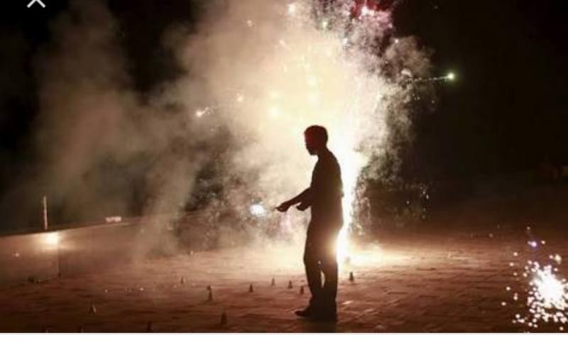 Fireworks, Air Pollution, Diwali, Rajasthan, Orissa, Chhattisgarh, New Delhi, Global Pandemic Corona, National Green Tribunal, NGT, Toxic Chemicals, Asthma, COPD or Allergic Rhinitis, khabargali