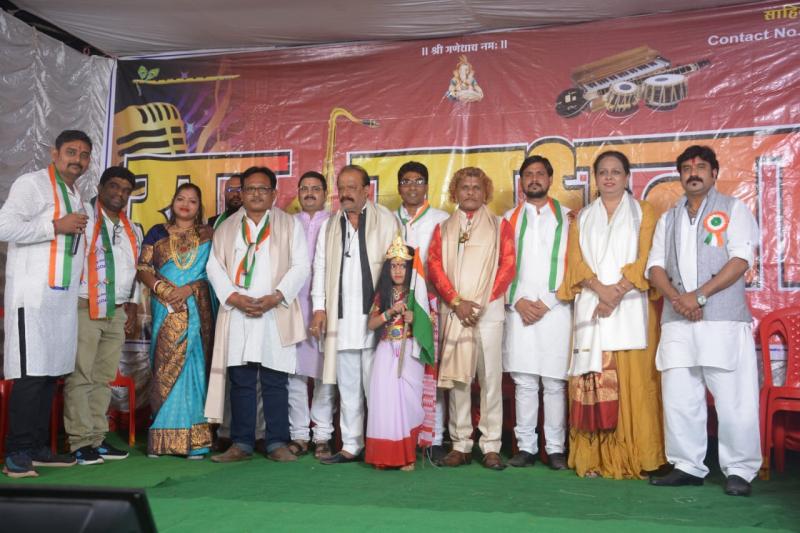 Sur Sadhana Musical Group, Raipur, Priyanka Friends Social Welfare Society, Patriotic Songs, Sahil Pathak, Virendra Rai, Mahendra Sahu, Manisha Natal, Anurag Thakur, Mahendra Sahu, ‘Suresh Vaishnav Rahi’, Pankaj Rathore, Neeraj Pandey, Mo.  Shakeel Ahmed, Shailendra Sikarwar, Pinky Sahu, Roshni Tripathi, Golden Sahu, Raj Verma, Narayan Sahu, Amrutansh Srivastava, Khabargali