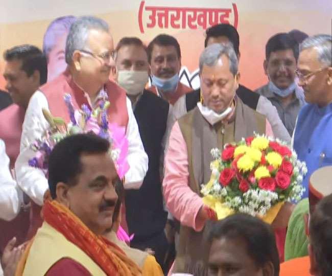 Uttarakhand, Chief Minister, Tirath Singh Rawat, Swearing in, Governor Baby Rani Maurya, MP from Pauri-Garhwal Parliamentary seat, Kalam Singh Rawat, Gauri Devi, BJP, Khabargali