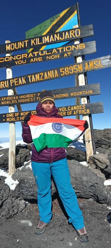 Women's Day, Chhattisgarh's Daughter, History, Fatah, Africa's Highest Peak Mount Kilimanjaro, Janjgir-Champa Anganwadi Worker, Amita Shriwas, 8 March International Women's Day, Khabargali