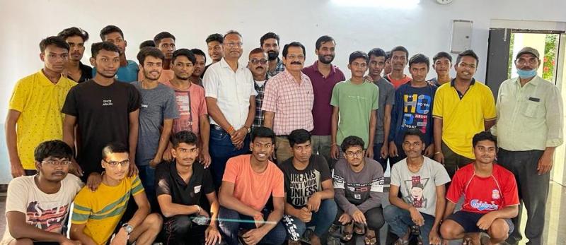 IIT, NIT,. Prayas Residential School, JEE-Advanced, run by Tribal Department, Chhattisgarh, Khabargali, in the results announced on Friday of Advance Examination