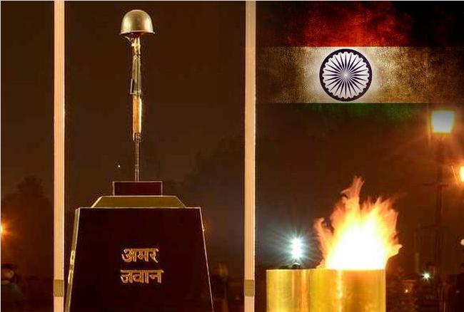 India Gate, Amar Jawan Jyoti, National War Memorial, Netaji Subhas Chandra Bose, Indira Gandhi, Memorial of the Martyrs of the 1971 Indo-Pak War, Prime Minister Narendra Modi, Chief of Integrated Defense Staff Air Marshal Balabhadra Radha Krishna, Edwin Lutyens, Raja George V , New Delhi, Khabargali